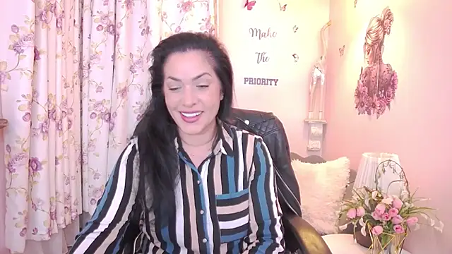 MyLovOne online show from April 2026 11:28:01 AM