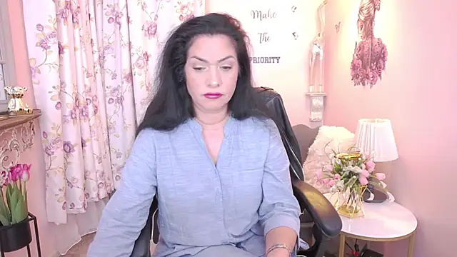 MyLovOne online show from February 2026 12:01:02 PM