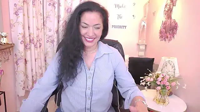 MyLovOne online show from May 2026 04:04:02 PM