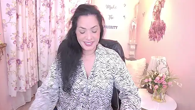 MyLovOne online show from April 2026 08:40:02 AM