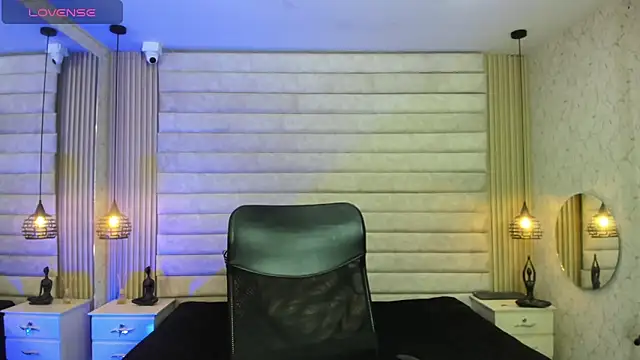 keytinthomson  online show from February 2026 07:36:02 PM