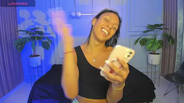 keytinthomson  online show from April 2026 07:20:02 PM