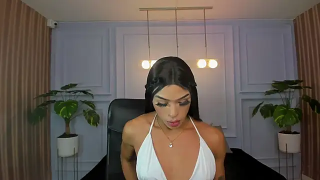 keytinthomson  online show from March 2026 06:59:02 PM