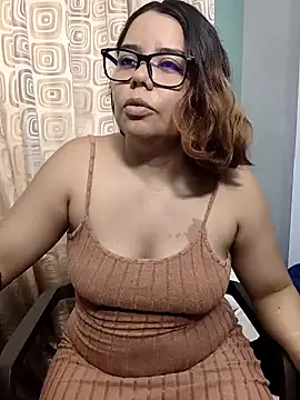 Snapshot of saenz_eymi chatting on May 2026 06:13:01 PM saenz eymi online show from May 2026 06:13:01 PM