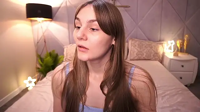 DiamondGoldie online show from November 2025 01:59:01 PM