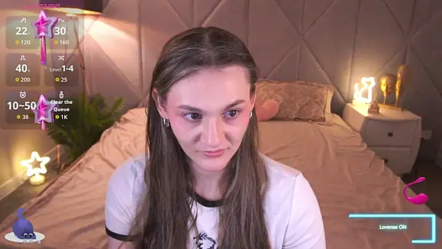 DiamondGoldie online show from November 2025 08:45:01 PM