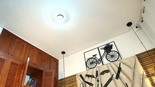 Snapshot of Cinthiabaker chatting on November 2025 11:36:02 AM Cinthiabaker online show from November 2025 11:36:02 AM