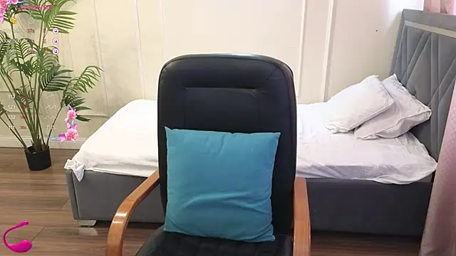 Kuro Ren online show from February 2026 05:08:01 AM