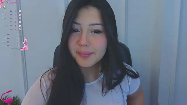 Snapshot of Kuro_Ren chatting on November 2025 01:49:01 PM Kuro Ren online show from November 2025 01:49:01 PM