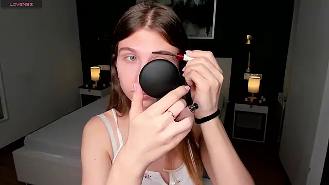 EditaBand online show from November 2025 07:18:01 PM