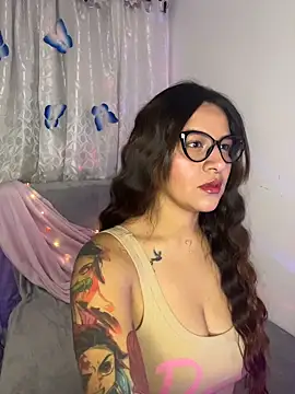 Linda Bellucci online show from March 2026 05:20:02 AM