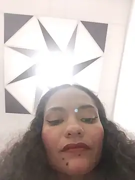 Snapshot of Karen_Ariass chatting on June 2026 03:34:02 AM Karen Ariass online show from June 2026 03:34:02 AM