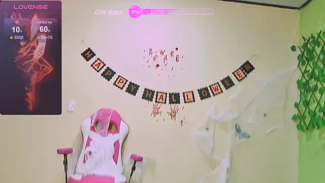 Snapshot of Karen_Ariass chatting on October 2025 03:33:01 PM Karen Ariass online show from October 2025 03:33:01 PM