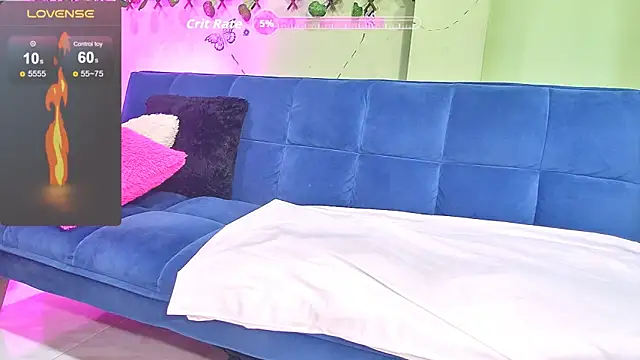 Snapshot of Karen_Ariass chatting on November 2025 02:39:01 PM Karen Ariass online show from November 2025 02:39:01 PM