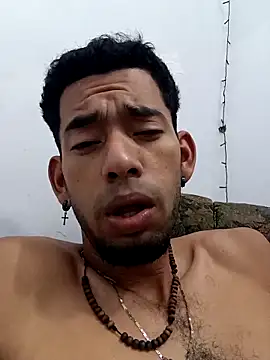 Negritohot2828 online show from February 2026 06:33:02 AM