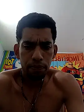 Snapshot of Negritohot2828 chatting on October 2025 03:21:02 AM Negritohot2828 online show from October 2025 03:21:02 AM