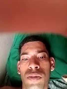 Snapshot of Negritohot2828 chatting on September 2025 10:23:02 PM Negritohot2828 online show from September 2025 10:23:02 PM