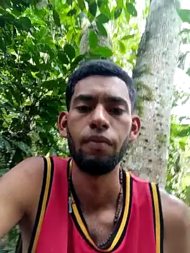 Snapshot of Negritohot2828 chatting on September 2025 07:46:02 PM Negritohot2828 online show from September 2025 07:46:02 PM