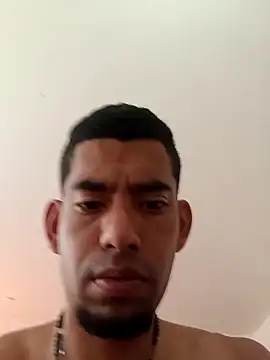 Snapshot of Negritohot2828 chatting on November 2025 05:52:02 PM Negritohot2828 online show from November 2025 05:52:02 PM