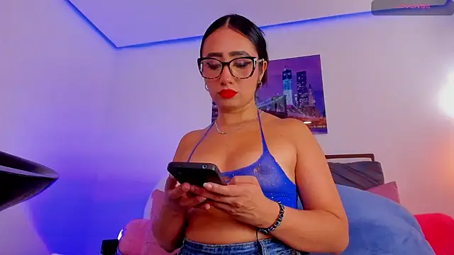 eva rain  online show from April 2026 02:06:01 AM