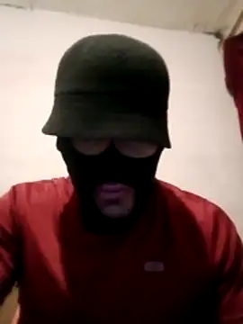 Golonzo1996 online show from December 2025 11:17:02 PM