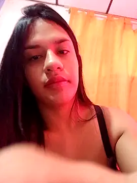 Snapshot of sofi_zzz chatting on October 2025 04:10:02 PM sofi zzz online show from October 2025 04:10:02 PM