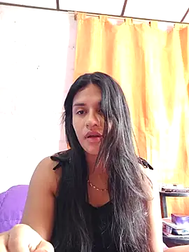 Snapshot of sofi_zzz chatting on September 2025 04:07:01 PM sofi zzz online show from September 2025 04:07:01 PM