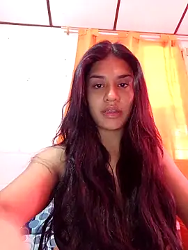 Snapshot of sofi_zzz chatting on November 2025 06:36:02 PM sofi zzz online show from November 2025 06:36:02 PM