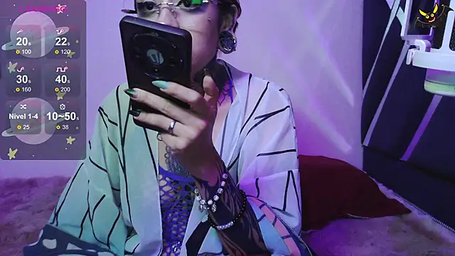 vainilla doll online show from April 2026 01:01:02 AM