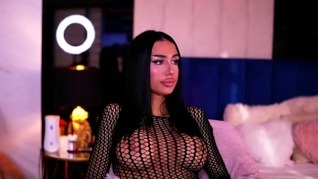 Snapshot of KimNatty chatting on October 2025 02:05:02 PM KimNatty online show from October 2025 02:05:02 PM