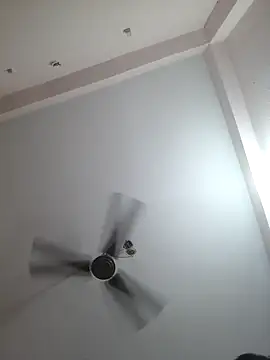 Snapshot of 00USER chatting on October 2025 01:54:02 PM 00USER online show from October 2025 01:54:02 PM