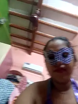 SexyBhabhi323 online show from October 2025 05:00:01 AM