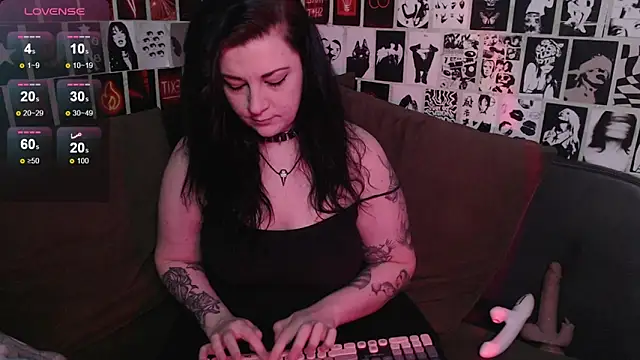 Kvopa online show from February 2026 08:59:02 PM