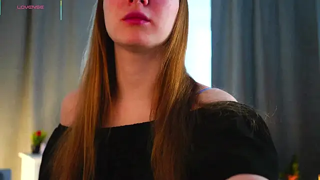 LorettaGladman online show from April 2026 04:18:01 AM