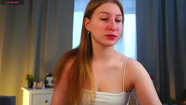 LorettaGladman online show from April 2026 04:19:01 AM