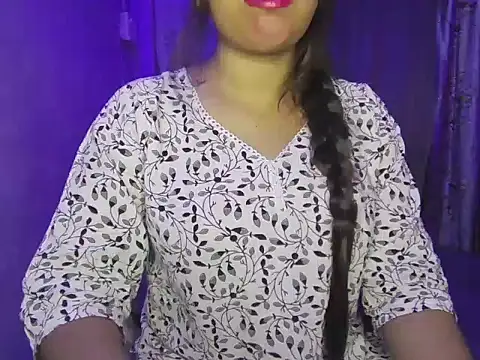 Naina 007 online show from October 2025 05:57:01 PM