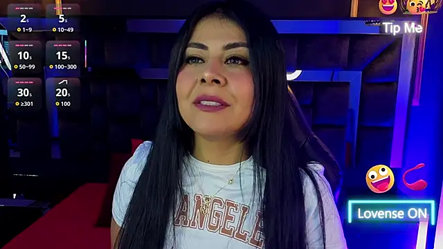 Aniajoness  online show from April 2026 03:02:02 AM