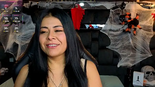 Aniajoness  online show from November 2025 04:17:01 AM