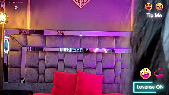 Aniajoness  online show from January 2026 04:52:01 AM