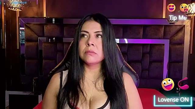 Aniajoness  online show from December 2025 03:13:02 AM