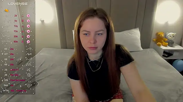 MikaBloom online show from April 2026 01:42:01 AM