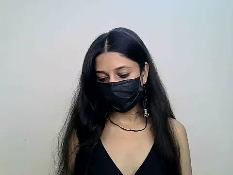 Snapshot of GUDIYA_BAB chatting on September 2025 06:01:02 AM GUDIYA BAB online show from September 2025 06:01:02 AM