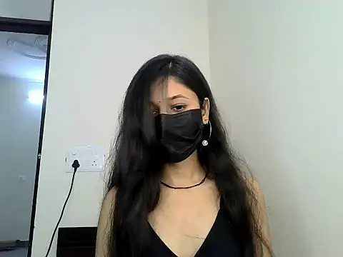 Snapshot of GUDIYA_BAB chatting on September 2025 05:33:01 AM GUDIYA BAB online show from September 2025 05:33:01 AM