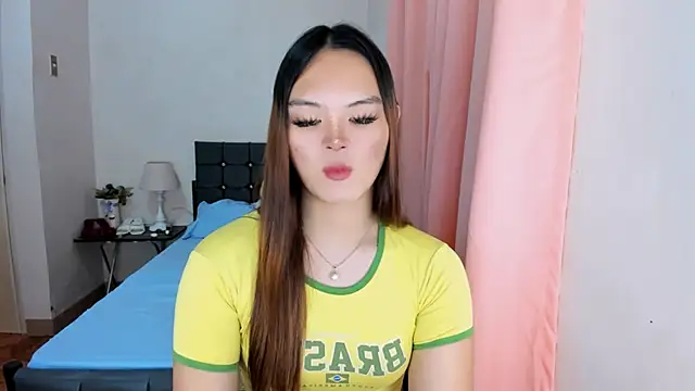 Snapshot of ameliamaureen chatting on September 2025 02:23:01 PM ameliamaureen online show from September 2025 02:23:01 PM