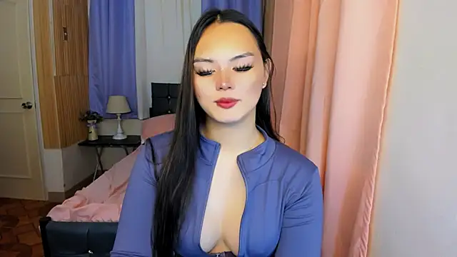 Snapshot of ameliamaureen chatting on June 2026 03:34:01 PM ameliamaureen online show from June 2026 03:34:01 PM