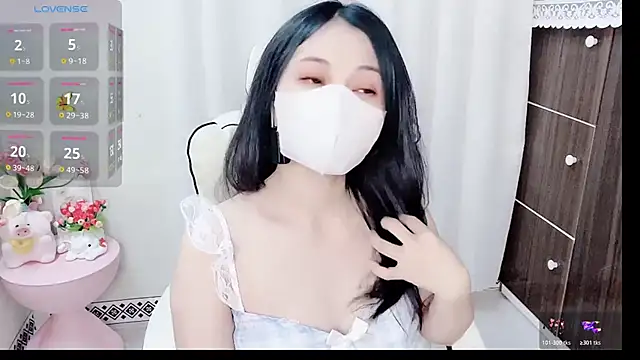 phuongnhi  online show from April 2026 12:11:02 PM