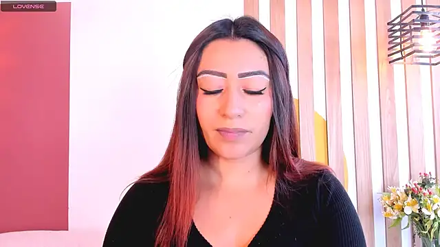 Snapshot of SashaGreyy_ chatting on October 2025 08:44:02 PM SashaGreyy online show from October 2025 08:44:02 PM