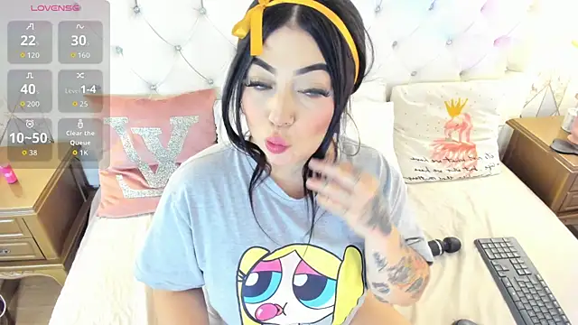 MeganStar   online show from September 2025 12:00:02 PM