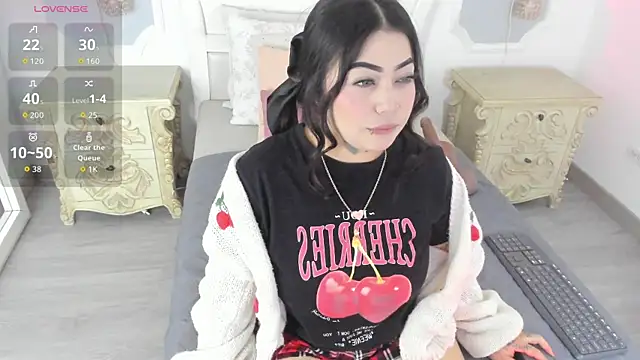 Snapshot of MeganStar__ chatting on November 2025 11:55:01 AM MeganStar online show from November 2025 11:55:01 AM