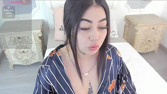 MeganStar   online show from October 2025 11:57:02 AM